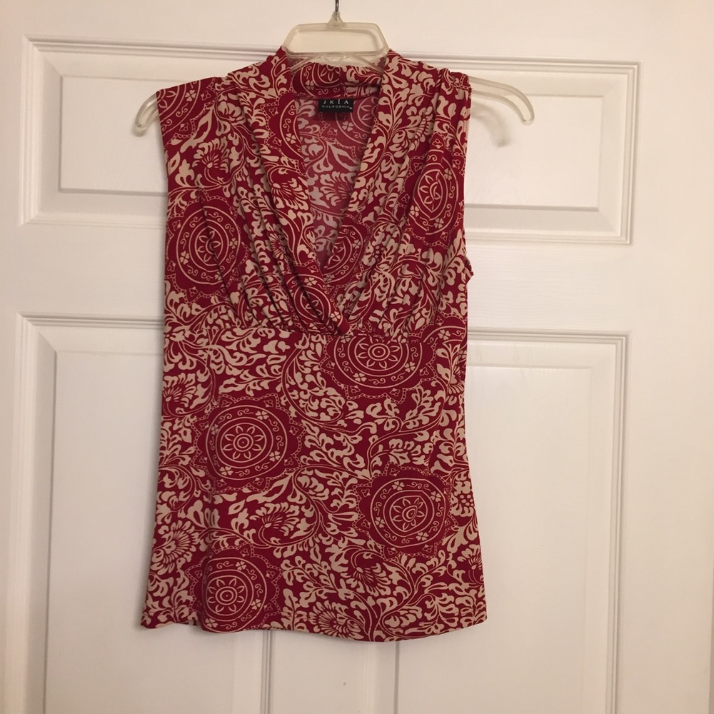 Red sleeveless blouse
